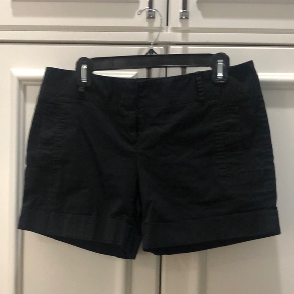 The Limited Black Shorts size 4 - Picture 1 of 3